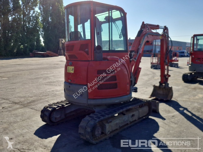 جرافة Yanmar ViO33-U