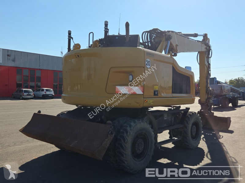 جرافة Caterpillar F