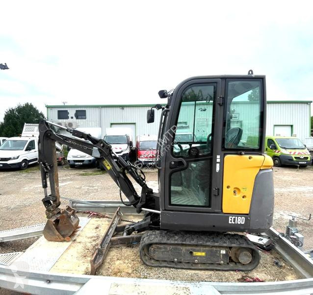 جرافة Volvo  EC18D