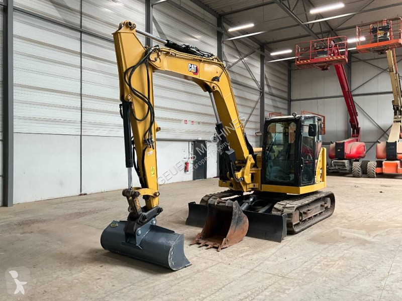 جرافة Caterpillar CR