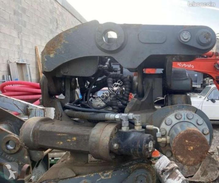 جرافة Liebherr A  COMPACT