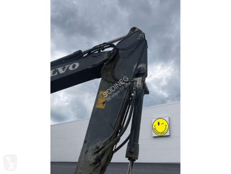 Rýpadlo Volvo  EC220EL