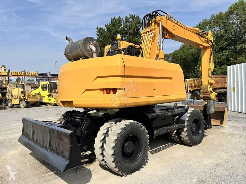 جرافة Caterpillar