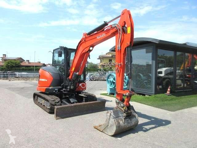 جرافة Kubota KX060-5