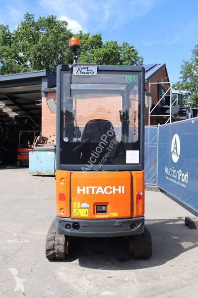 Rýpadlo Hitachi ZX19-6 CR
