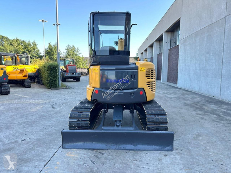 Rýpadlo Komatsu MR-2