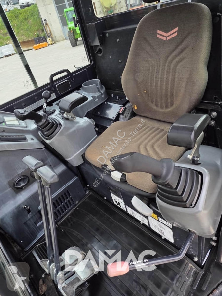 Escavatore Yanmar ViO38