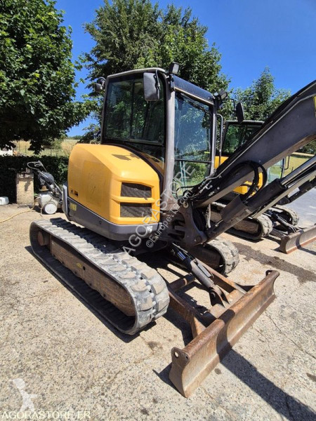 Rýpadlo Volvo ECR50D