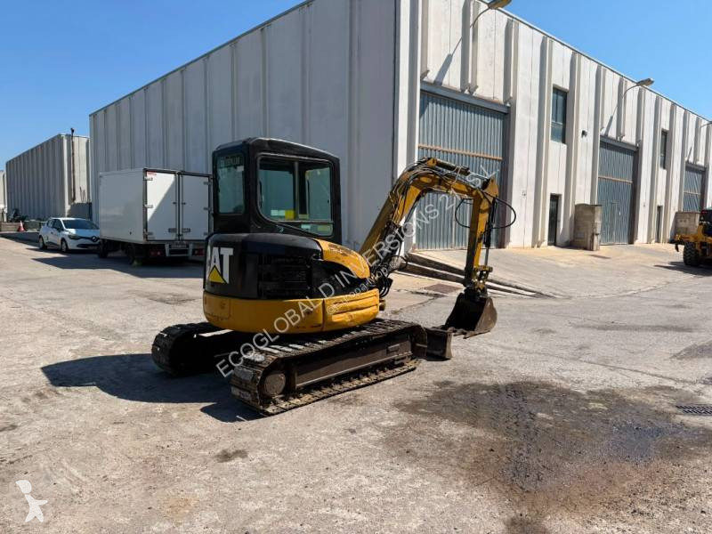 جرافة Caterpillar 304