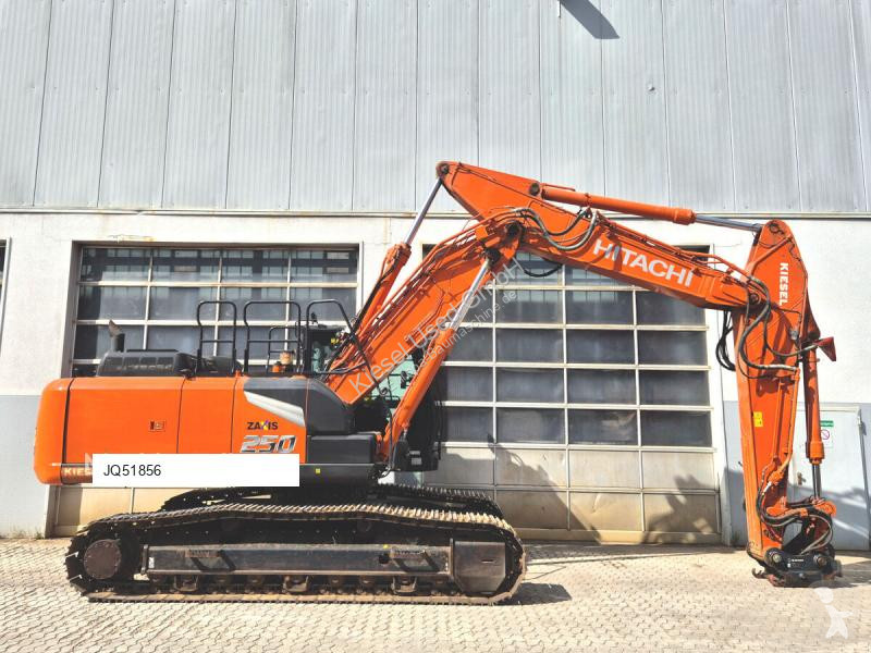 جرافة Hitachi 7