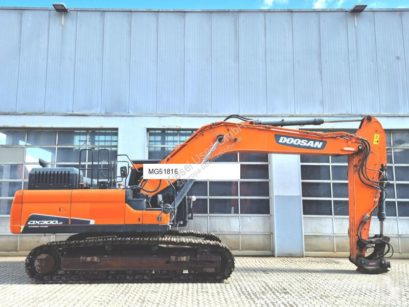 جرافة Doosan 5
