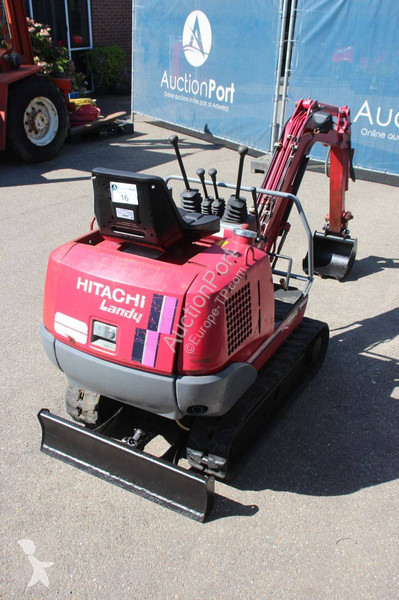 Rýpadlo Hitachi