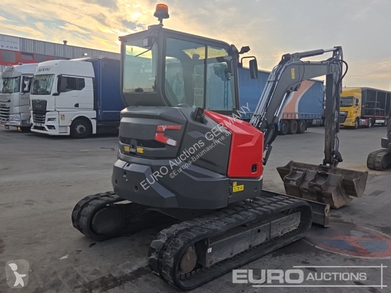 Багер Volvo ECR50F
