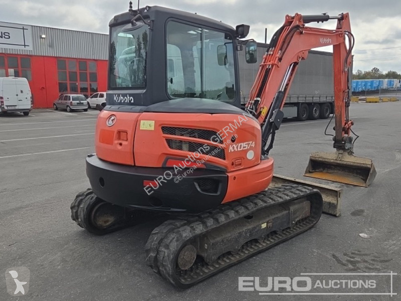 Багер Kubota