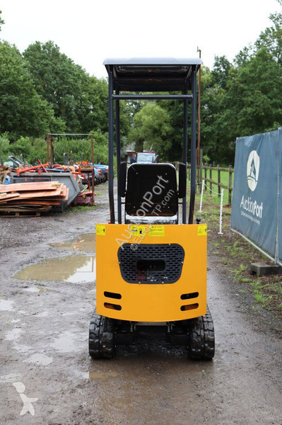 Excavator  HT10