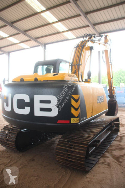 Excavator JCB