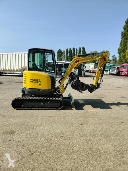 Escavadora Wacker Neuson
