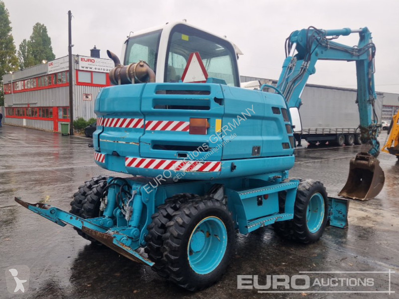 Excavator New Holland