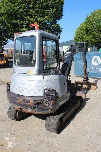 Excavadora Kubota α2