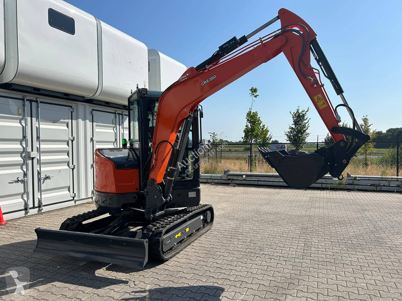 Excavadora  CRE380