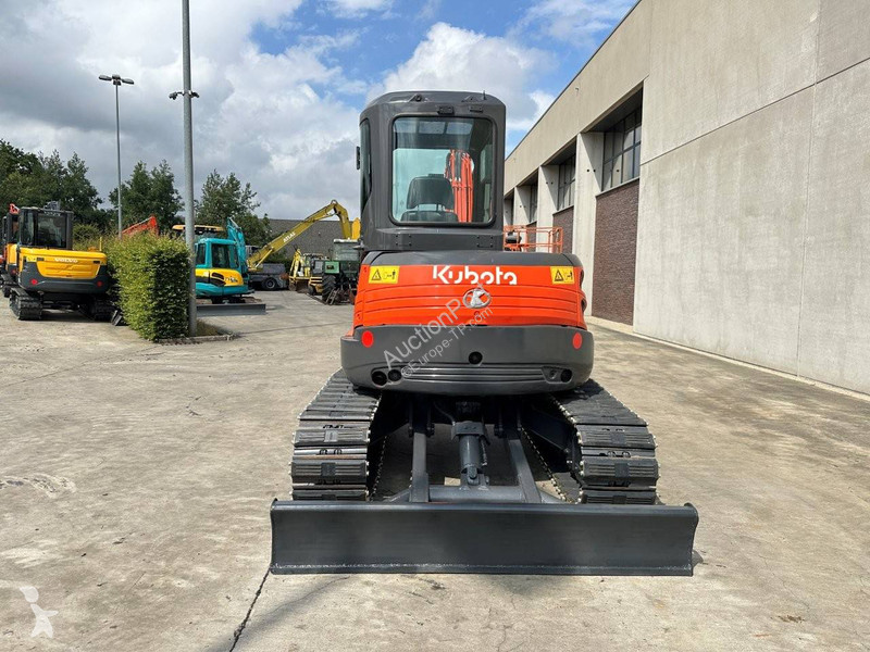 Excavadora Kubota KX155-3SZ