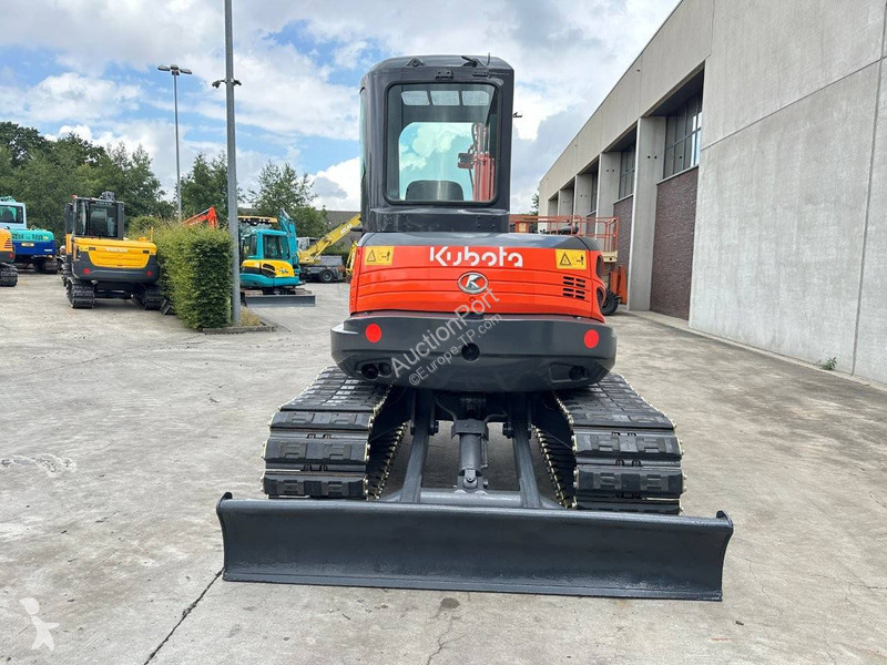Excavadora Kubota SZ