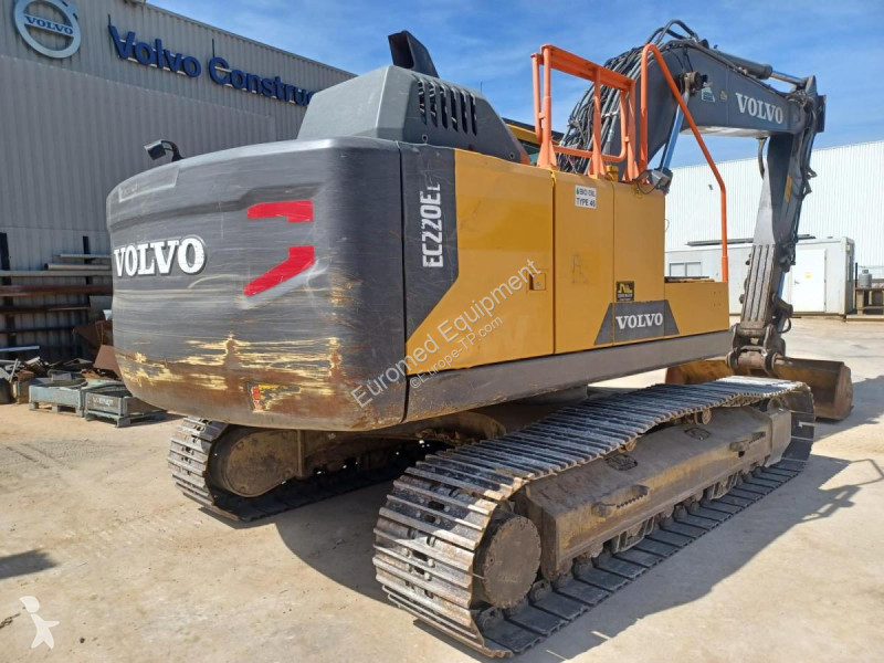 Pelle Volvo  EC220E