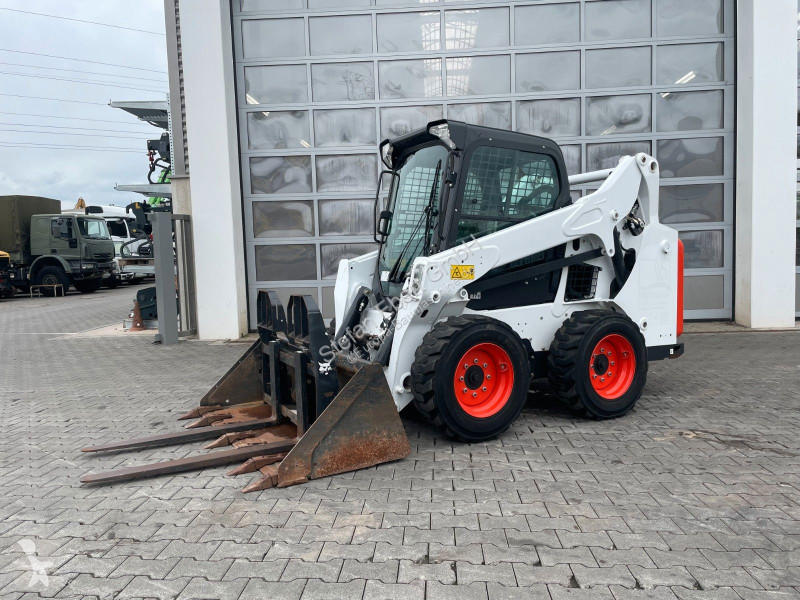 Pala cargadora Bobcat S530 / nur 131h !! /...
