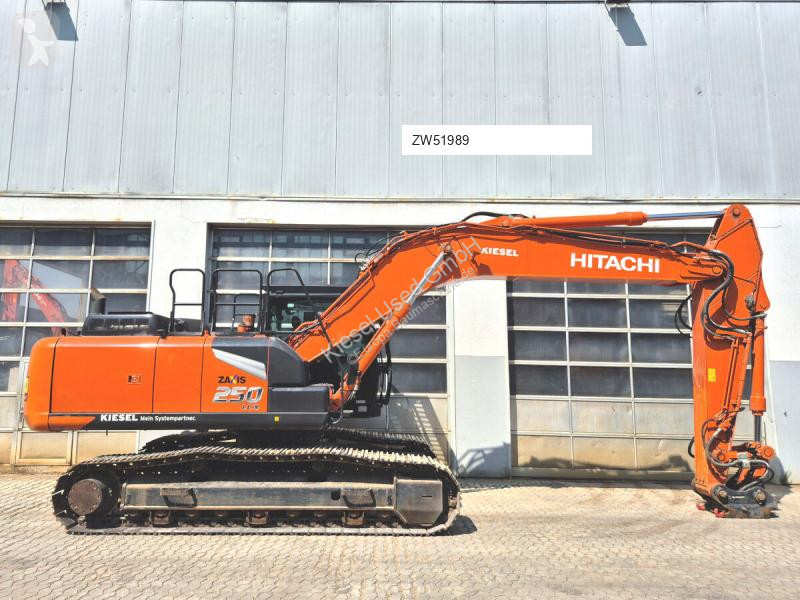 Pelle Hitachi 7