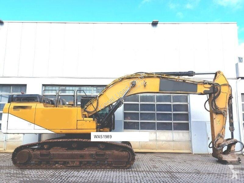 Excavadora Caterpillar