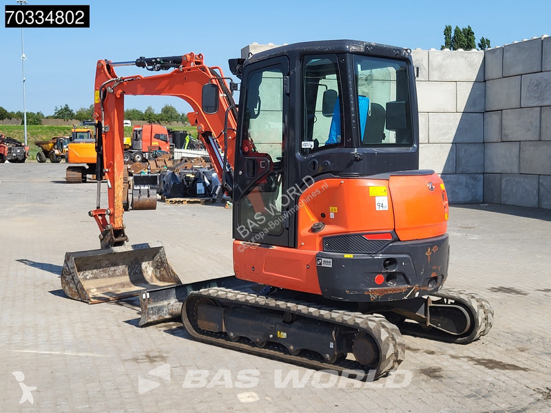 Pelle Kubota U36 4 3 Buckets