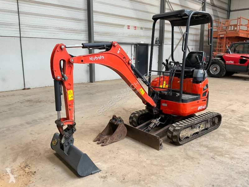 Багер Kubota 173