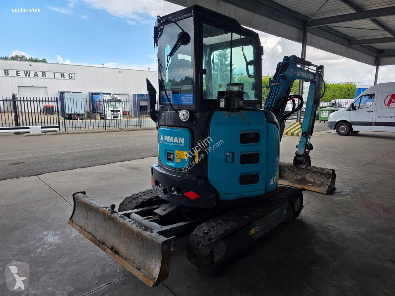 Excavadora Airman ax33u-7