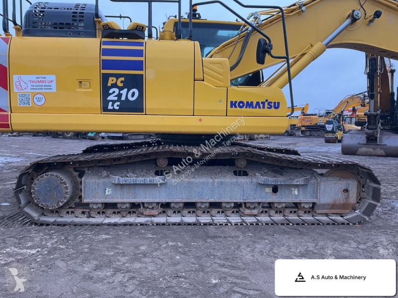 Pelle Komatsu 11