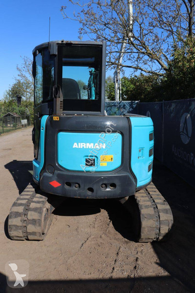 Excavadora Airman AX48U-6A
