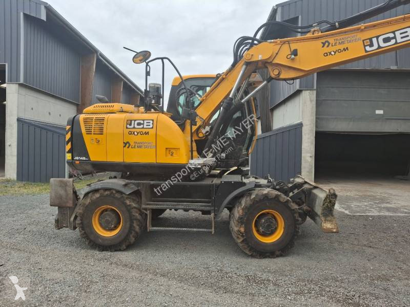 Pelle JCB
