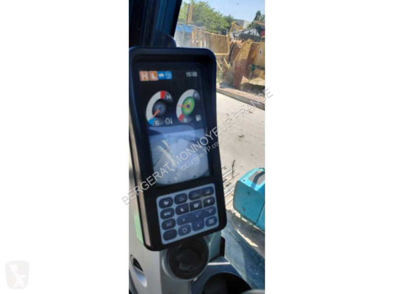 Багер Kobelco SK260