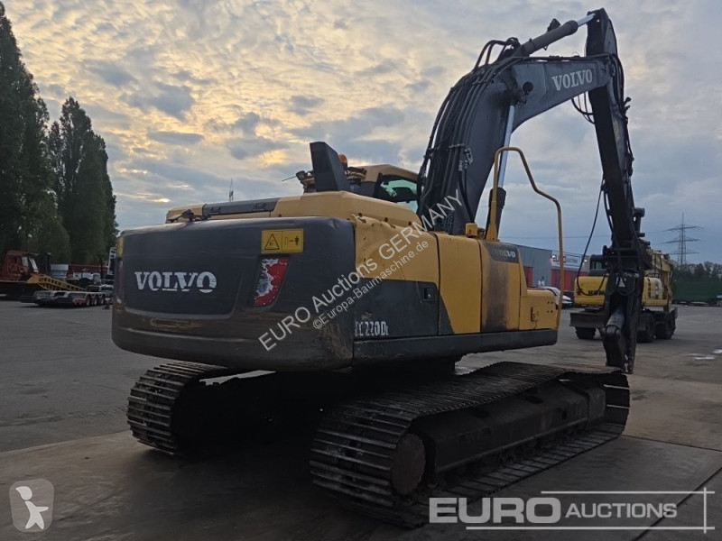 Екскаватор Volvo