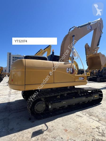 Escavadora Caterpillar