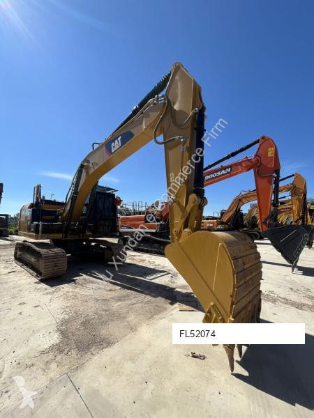 Excavadora Caterpillar