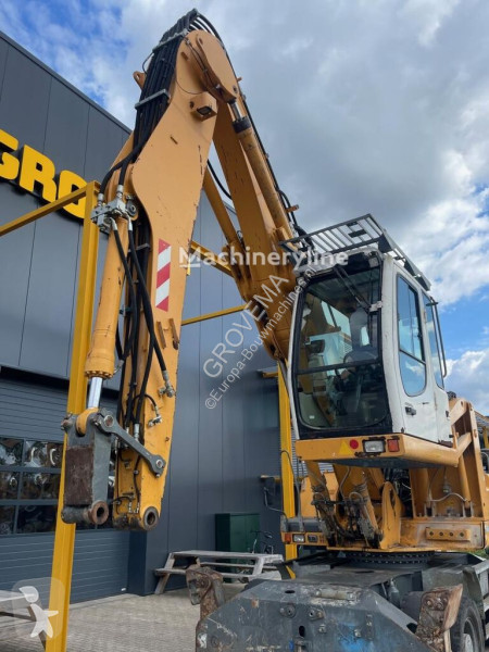 Graafmachine Liebherr A904C Li
