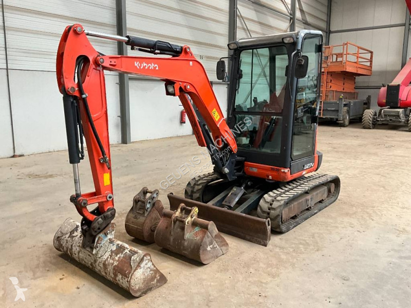 Graafmachine Kubota 274