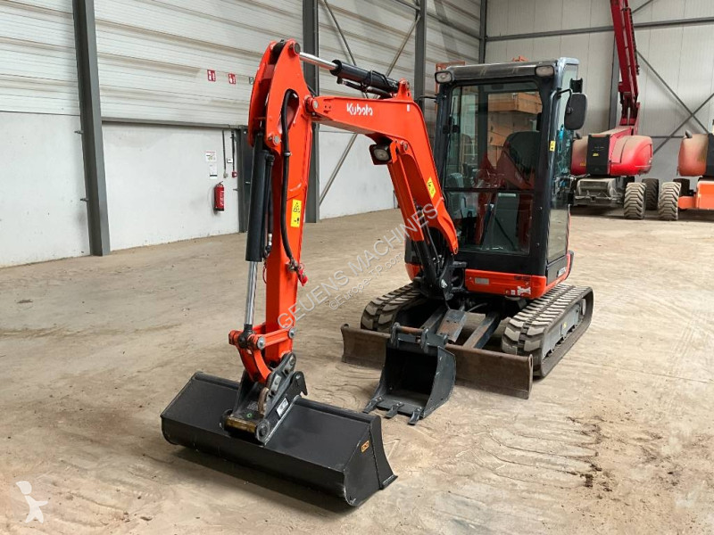 Graafmachine Kubota 274