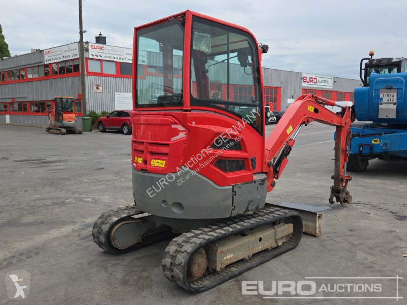 Graafmachine Volvo ECR25D