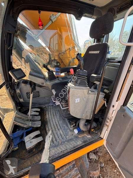 Екскаватор Liebherr R926