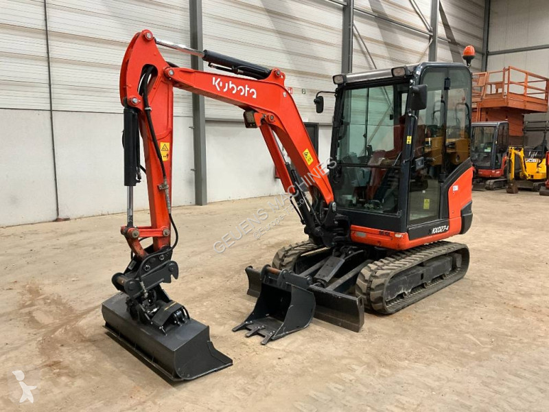 Екскаватор Kubota 0274