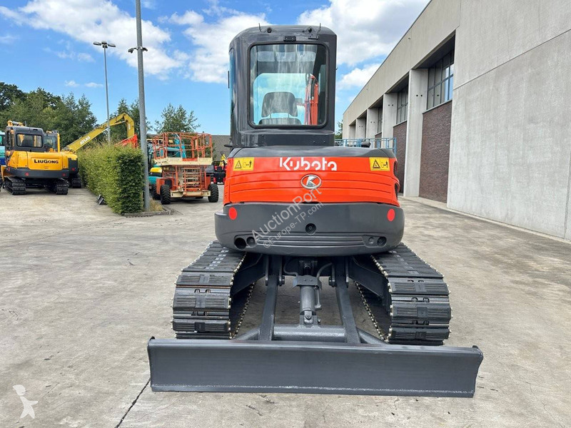 Excavadora Kubota KX155-3SZ