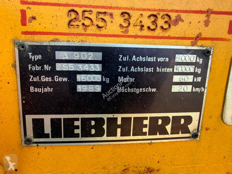 Екскаватор Liebherr