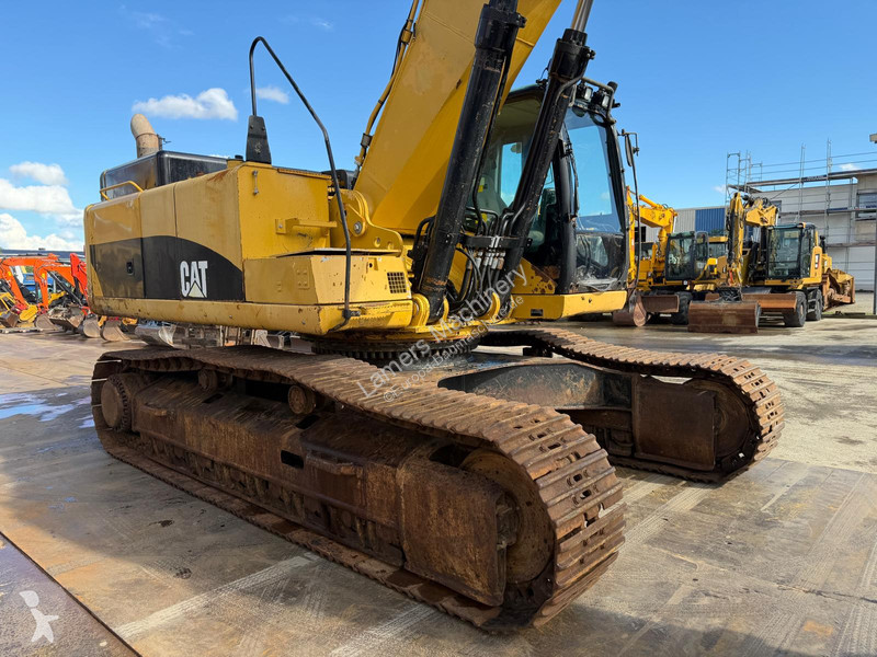 Екскаватор Caterpillar