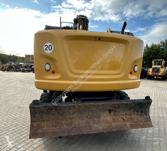 Екскаватор Caterpillar F